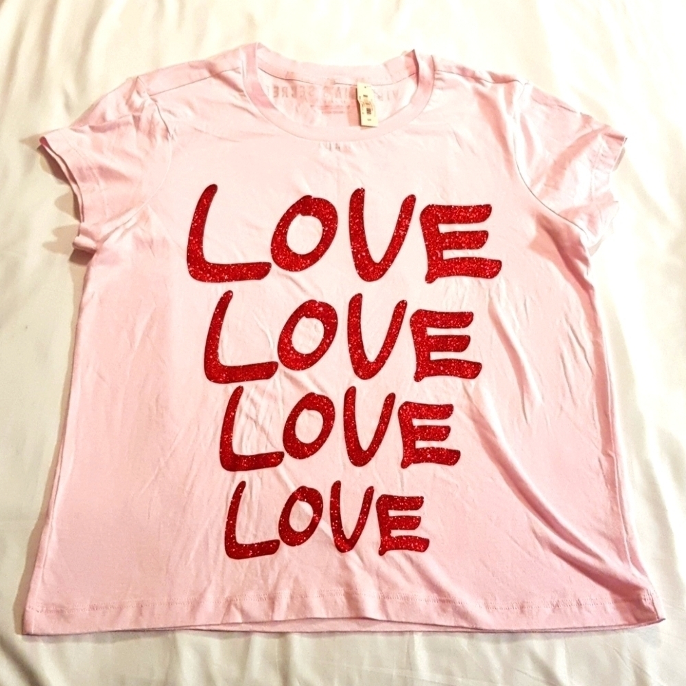 Victoria's Secret woman's size Small pink "LOVE"  shirt sleeve shirt, New